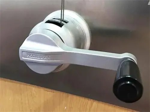 升降晾衣架安装方法有哪些