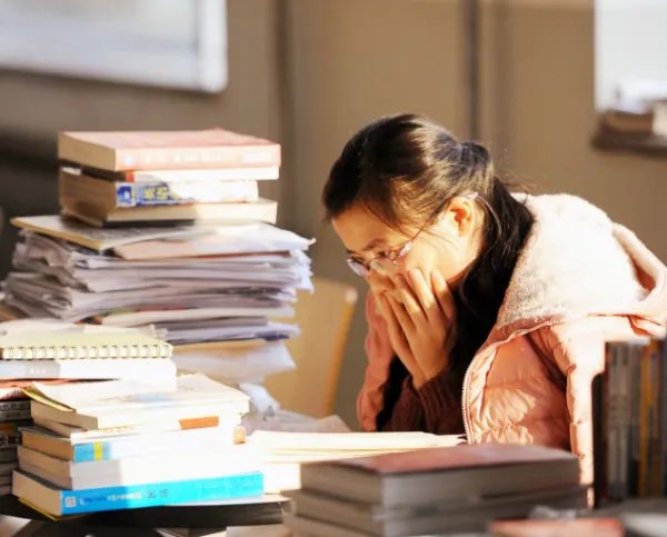 男朋友考研期间对我很冷淡该怎么办？