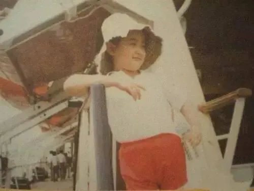 明星的童年照谁最可爱?