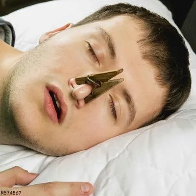 晚上睡觉经常打呼噜怎么治