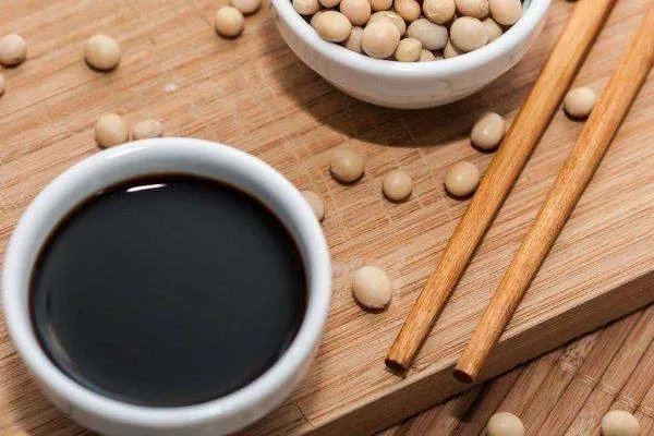 海天酱油内被曝有活蛆,这是真的吗?