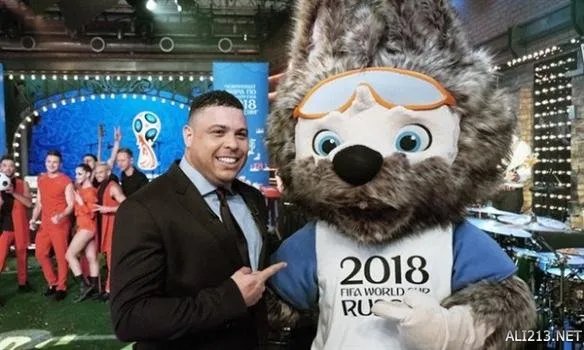2018年世界杯吉祥物揭晓：它竟是这样的一只小狼！