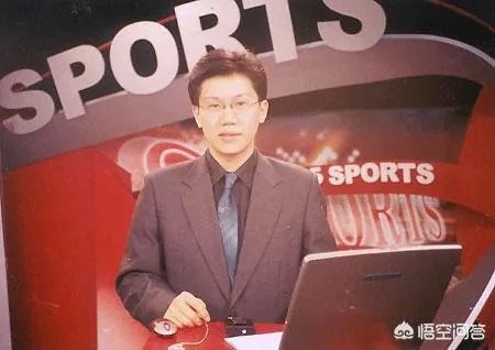 洪钢在央视做解说有多久了？他是怎么进入解说行业的？