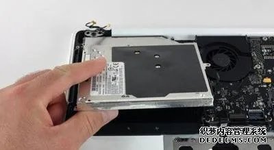 光驱读不出光盘怎么办(光驱不能正常读盘的应对方法)