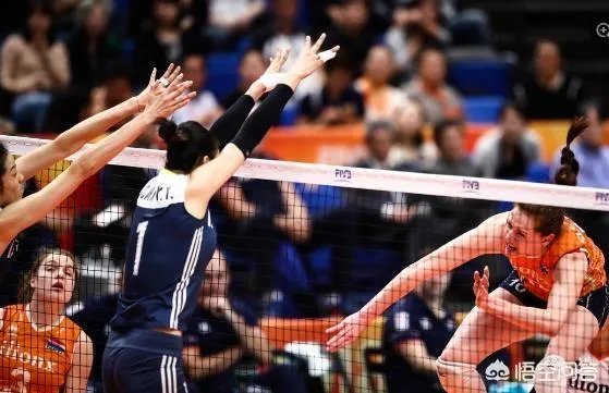 世锦赛三四名决赛中国女排3-0完胜荷兰以季军收官,如何评价队员们这场比赛的表现?