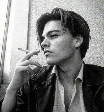 莱昂纳多·迪卡普里奥为什么叫小李子