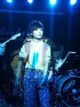 许飞面对网友质疑票数作假,她是怎么回应的?