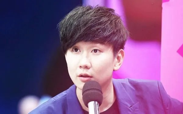 林俊杰的个人生活怎么样？有女朋友了吗？