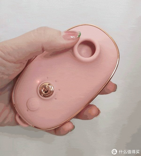 能震会吸,极速狂飙,这谁顶得住?姑娘们!轻喃 0号吮吸按摩器,是最了解我们身体的“知音”