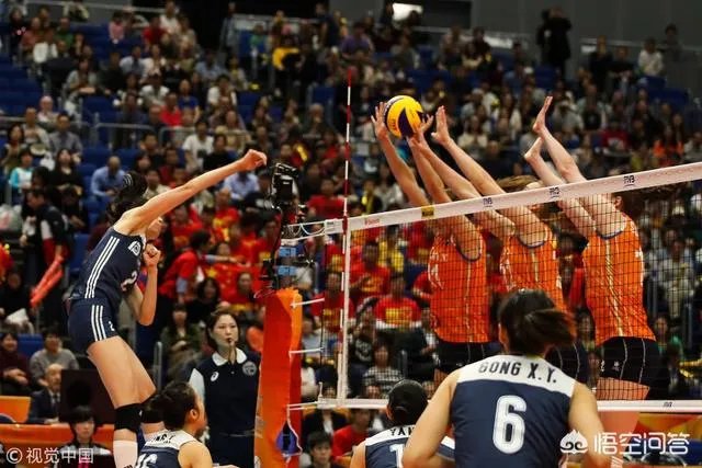 世锦赛三四名决赛中国女排3-0完胜荷兰以季军收官,如何评价队员们这场比赛的表现?
