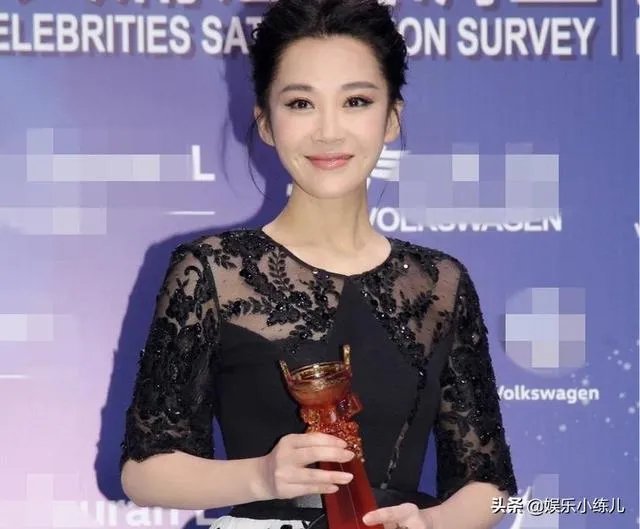 中国最迷人酒窝美女许晴，有过一位亿万富翁男友后，为何从此单着？