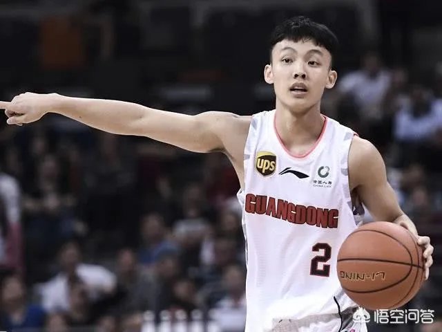 广东队取得CBA开赛9连胜,为何粤媒会称赞朱芳雨的5换2大交易?