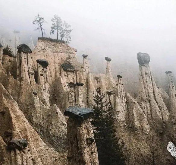 可爱萝莉长成辣妹！这30张对比照让你感受时光的可怕