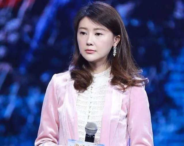 贾跃亭妻子为何也被列入老赖名单？