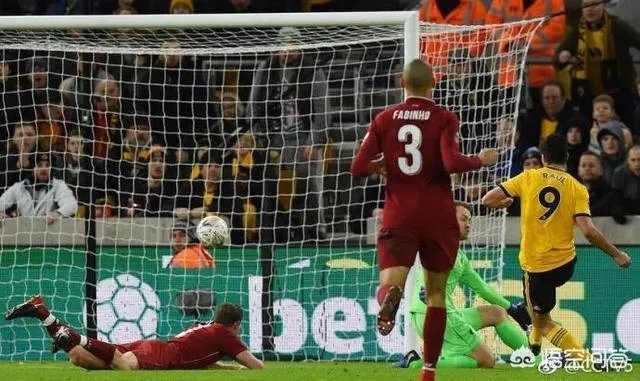 足总杯出局，有人说对于利物浦不是坏事，他们可以更好地专注联赛和欧冠，你怎么看？