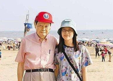 杨振宁遗产辟谣