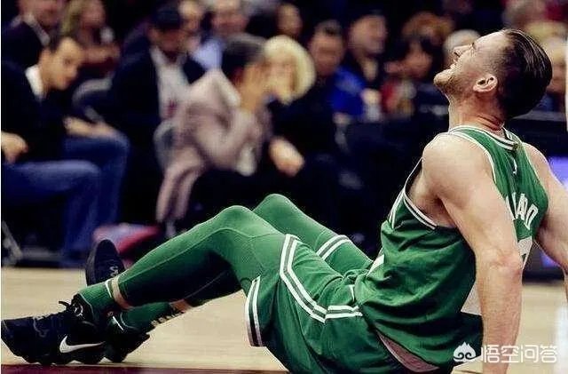 为何有人说NBA2010年选秀前10顺位球员，是历届高顺位球员里最运气最差的一届？