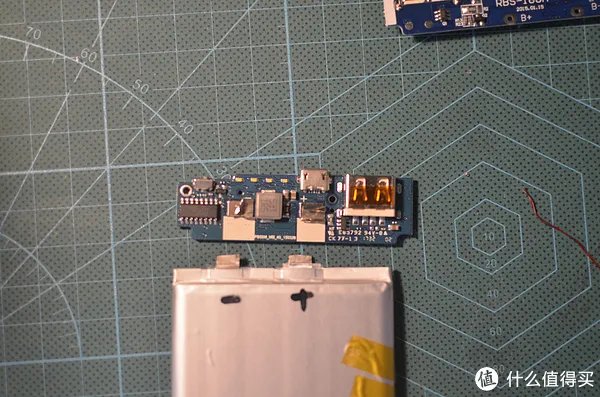 死马当活马医—自己动手维修小米移动电源