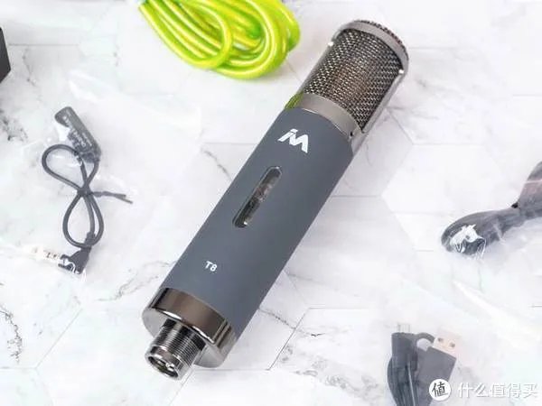 带电子管的大振膜电容麦克风麦拉达T8:原来自己的声音那么好听