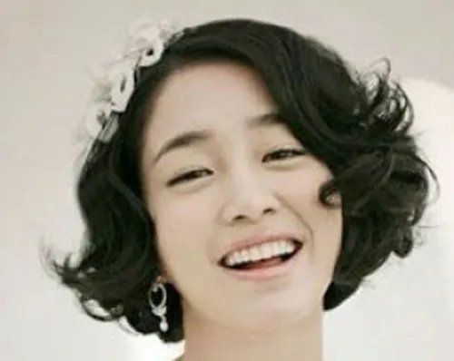 短发结婚造型图片 六款短发发型让你成为婚礼的焦点