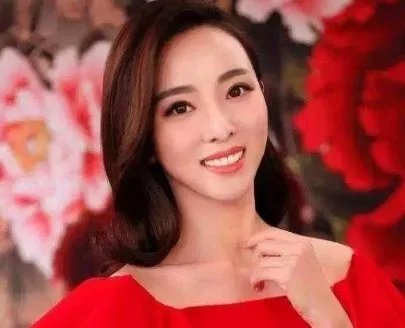 被“嫁”60岁老头后，李思思落泪数次，为什么？