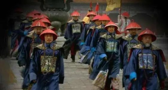 “衣冠禽兽”是褒义词还是贬义词?这个成语的由来是什么?