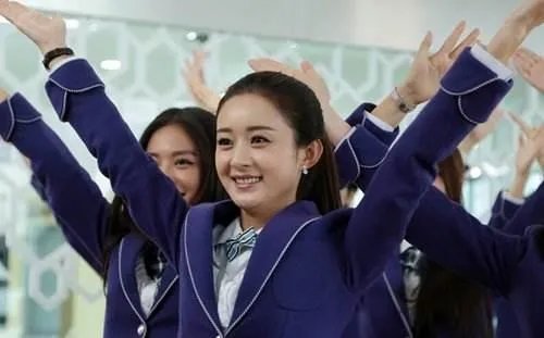 哪个女明星穿校服最好看？
