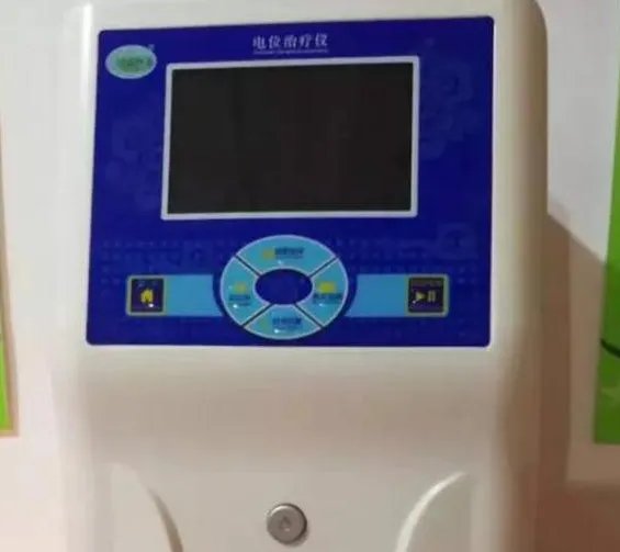 老太积蓄送警察是怎么回事？