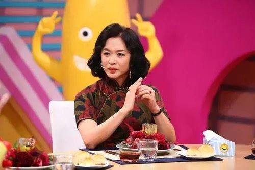 吴秀波事件持续发酵，金星和作家六六的看法发人深省，为什么陈昱霖不可怜？