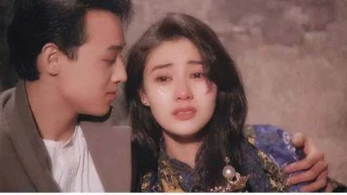 编剧回应杨颖的演技：她上来就是一具尸体。杨颖的演技真有这么差吗？