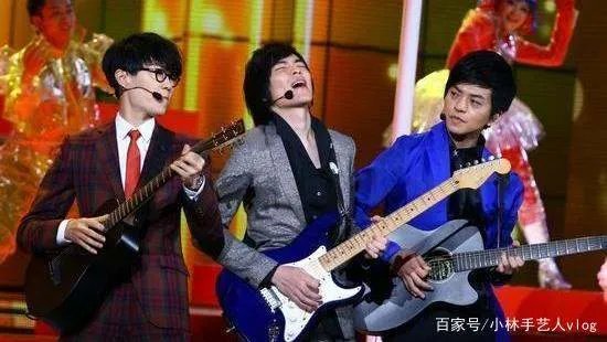 春节联欢晚会为什么要假唱