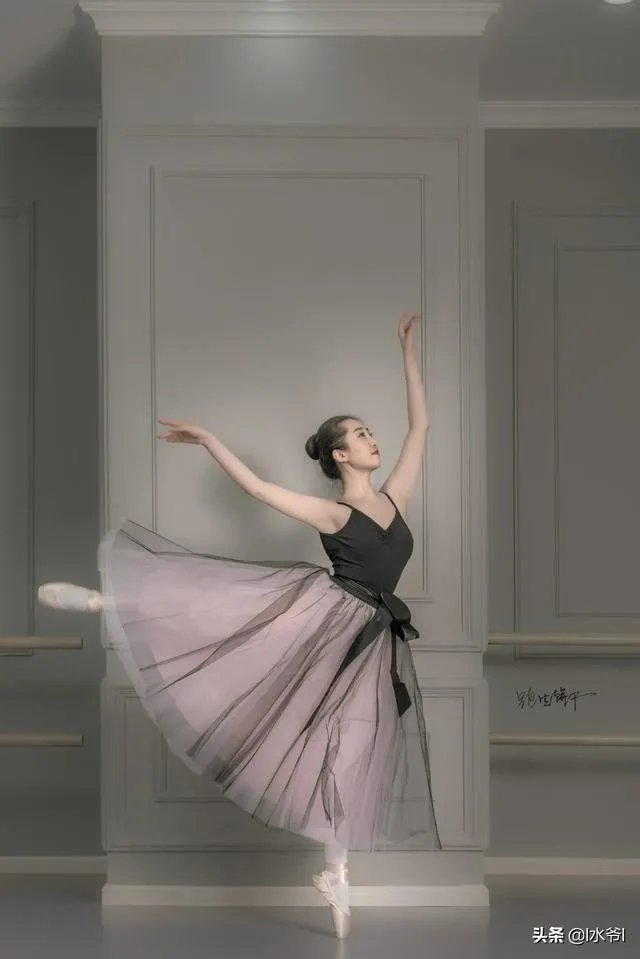 大家喜欢暖色调的照片还是冷色调的？为什么？