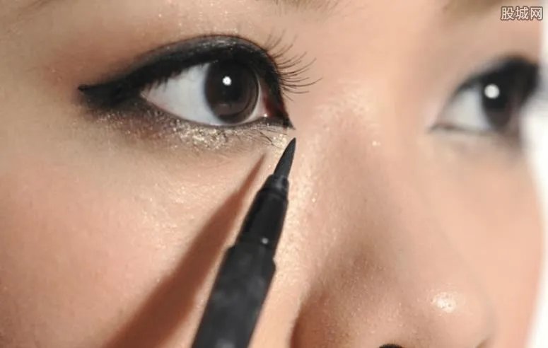 眼线笔哪个牌子好 眼线笔和眼线液哪个好用