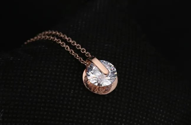 蓝宝石都是蓝色的吗 蓝宝石有多少种颜色