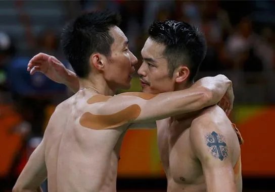 怎么看待林丹和李宗伟两人的成就？