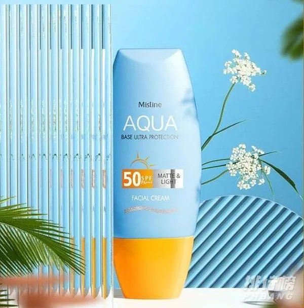 mistine小黄帽国内版与泰国版有什么区别?