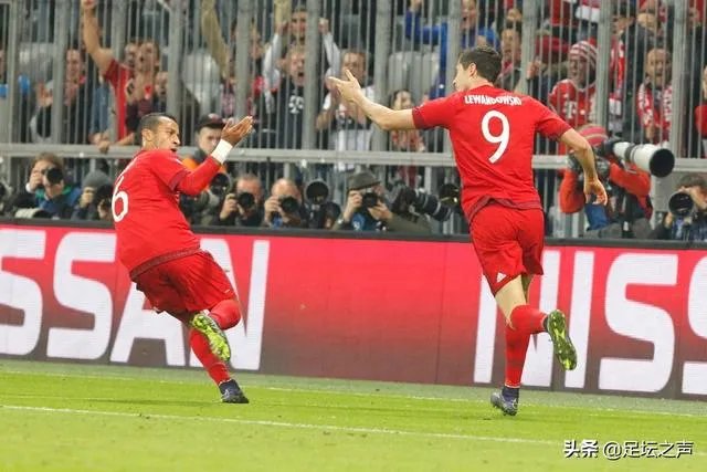 如何看待拜仁夺得德甲八连冠的成就？