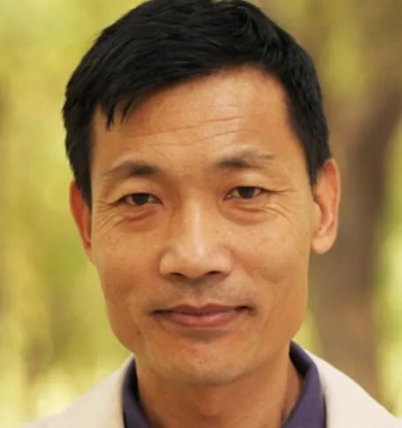 话剧演员张志忠简历 坚守舞台几十年堪称楷模