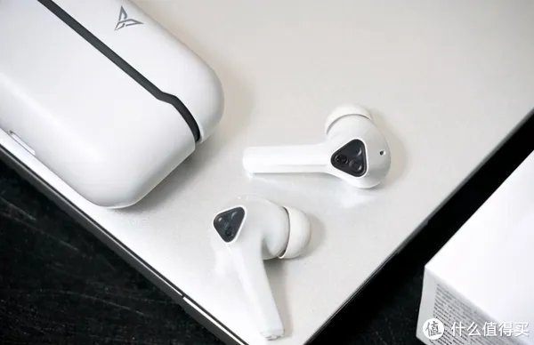 游戏蓝牙耳机哪个牌子好?打游戏不延迟的无线蓝牙耳机