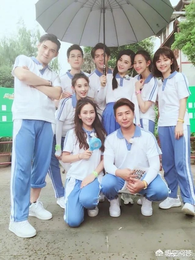 哪个女明星穿校服最好看？