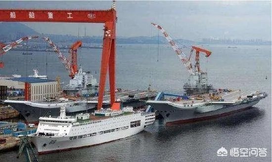 辽宁舰改造完毕今已出海，4月23日海军节阅舰式，双航母编队可期待吗？