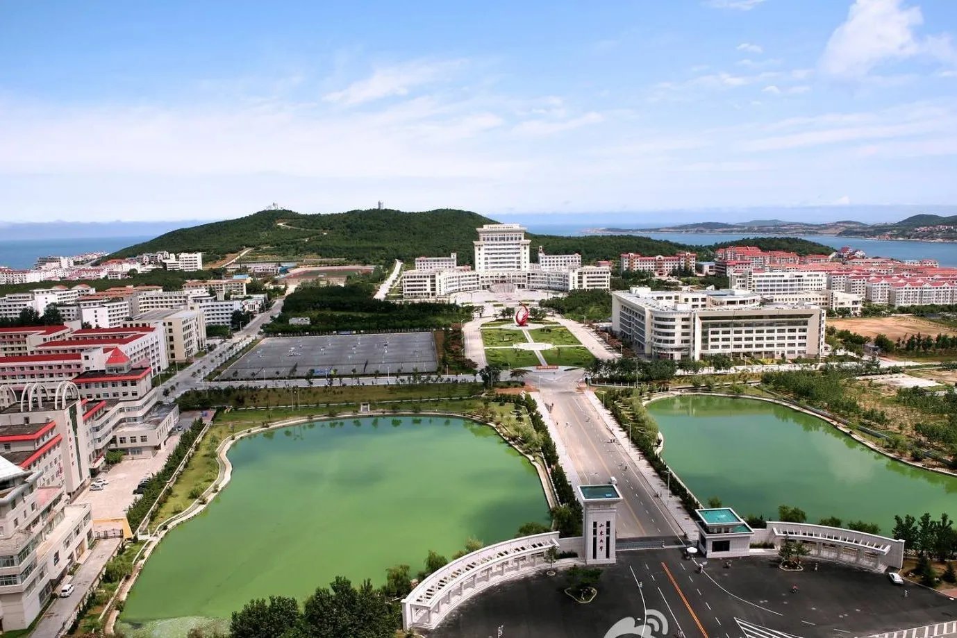 男子跟团游被逼买下40多万房子，涉事房产是如何逼迫的？