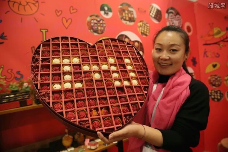 母亲节将至鲜花预订火爆 母亲节买一束花大概多少钱