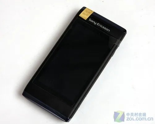 超长宽屏触摸滑盖 索尼爱立信Aino评测