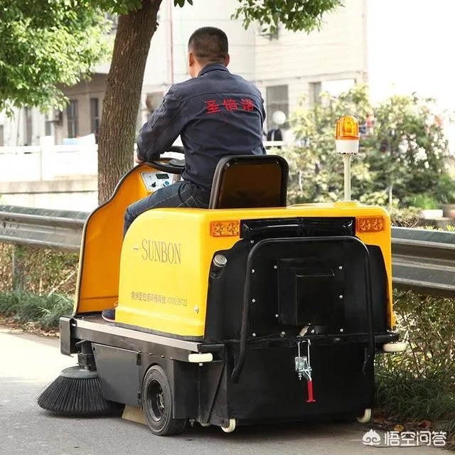 使用电动扫地车真的比人工更省钱吗？