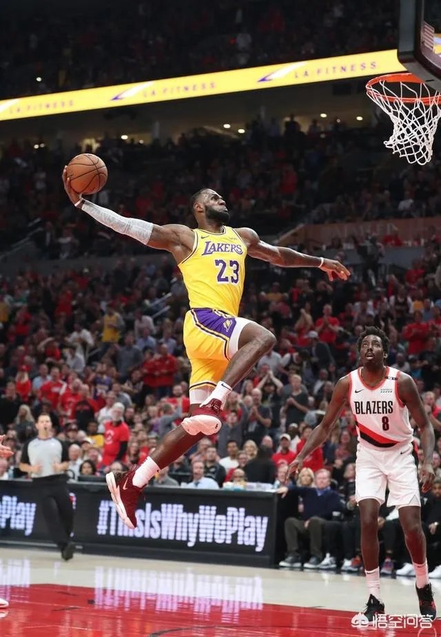 10月19日湖人119-128输给开拓者，詹姆斯首秀26分12篮板，却有6失误，你怎么看？