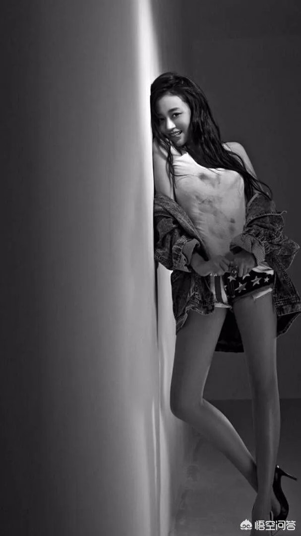 有哪些搞笑的手机壁纸？