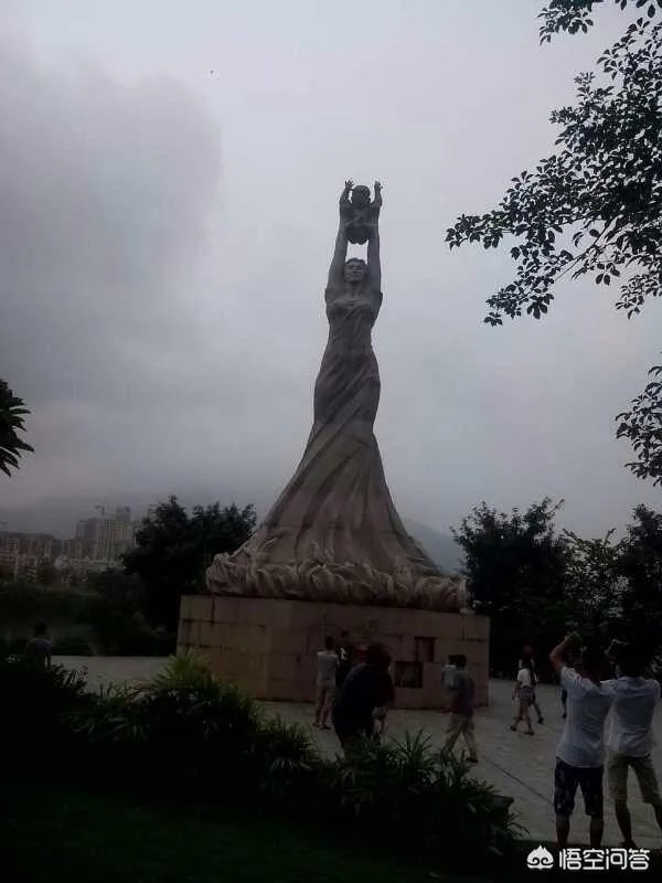 新房每个房间的窗户紧闭,只开一个阳台的门,甲醛能出去吗?怎么样除甲醛比较好?