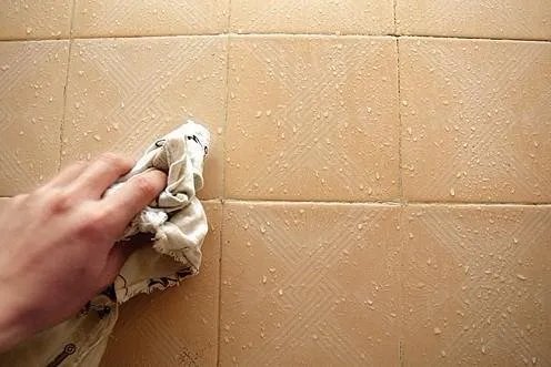 南方多地进入回南天，这为何是南方人的噩梦？