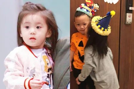 咘咘撩衣露小肚肚让他看呆 与爸妈逛动物园各种嘟嘴萌翻网友